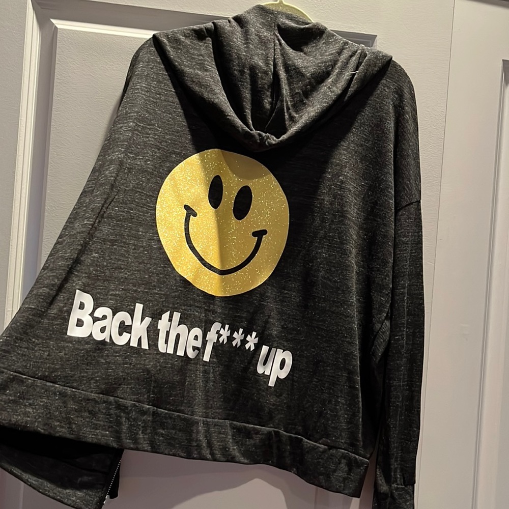 NEW Fabulous Light Weigh Zip Up Smiley Face On Back Never Worn Size XXL